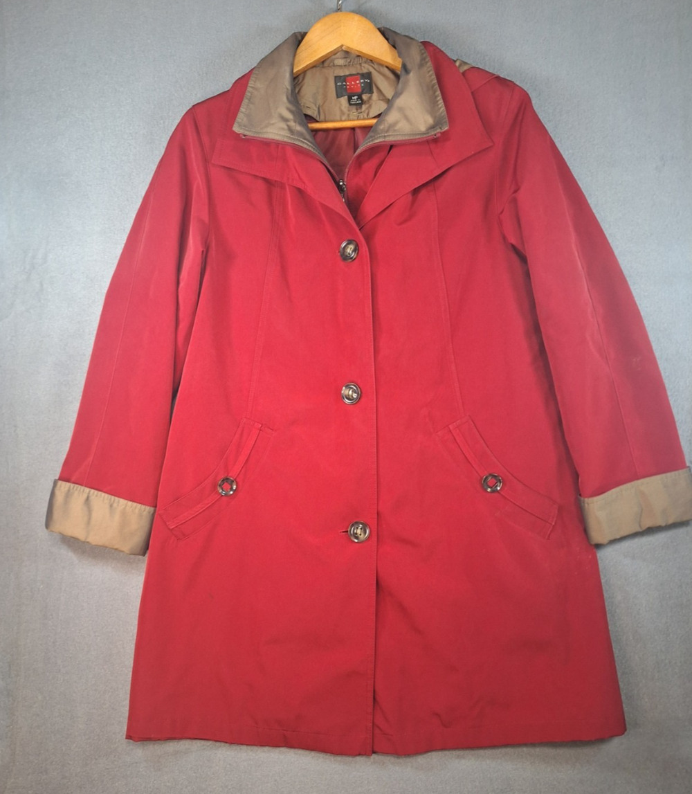Gallery Petite Burgundy Hooded Raincoat with Removable Lining Women’s Medium